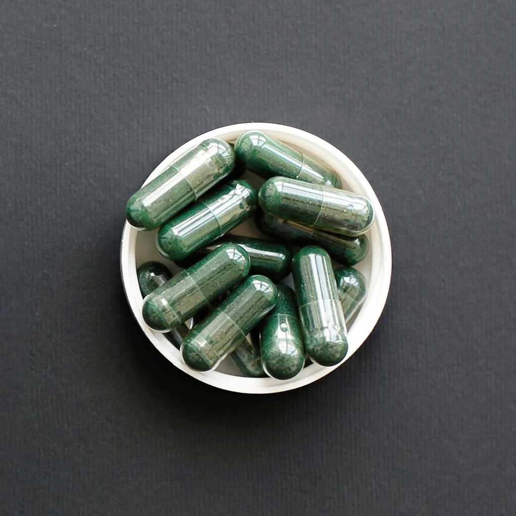 earthborn-elements-spirulina-200-capsule-4.jpg